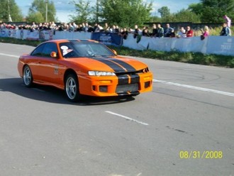 100B2010.jpg